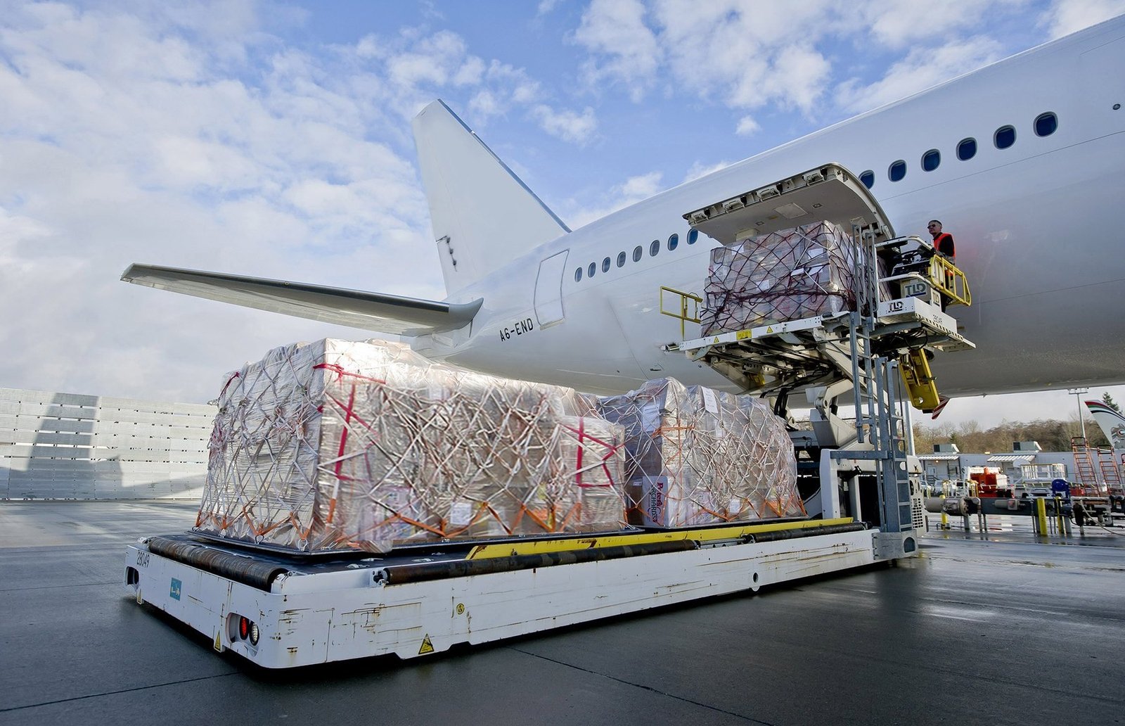 Air cargo aircraft
